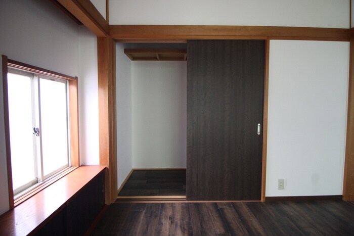 物件内観写真10　(収納)