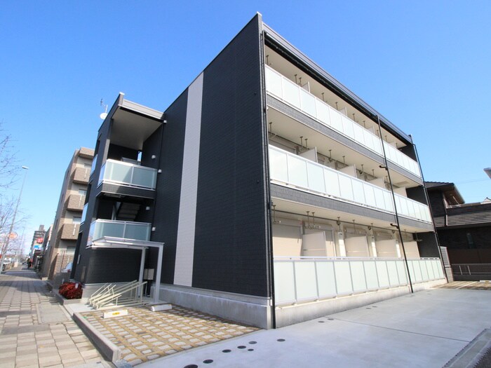 物件外観写真1　(外観写真)