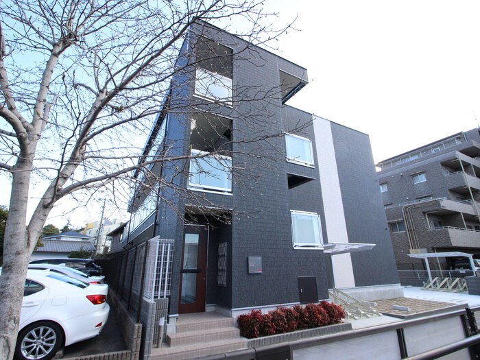 物件外観写真2　(外観写真)