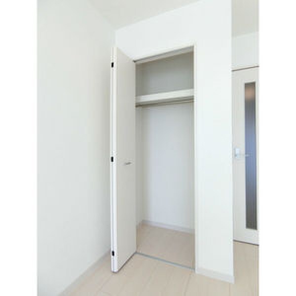 物件内観写真9　(収納)