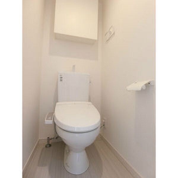 物件内観写真12　(トイレ)