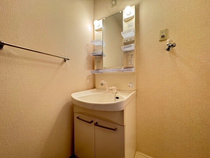 物件内観写真13　(洗面)