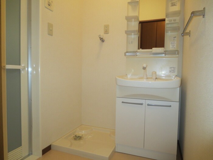 物件内観写真15　(洗面)