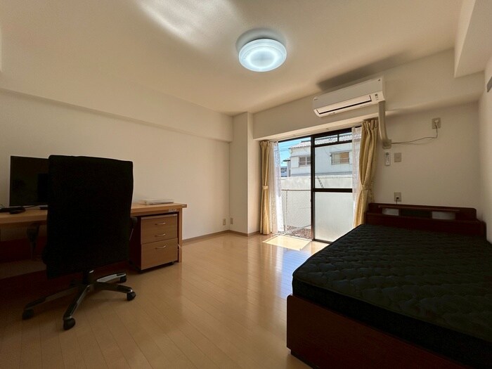 物件内観写真7　(居室)