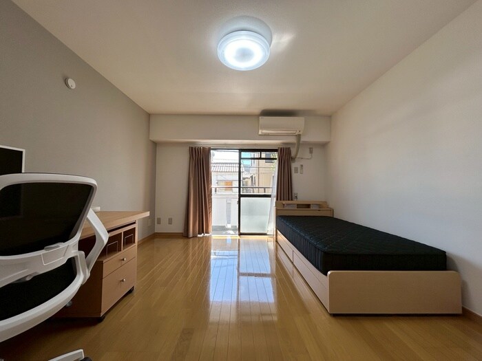 物件内観写真7　(居室)