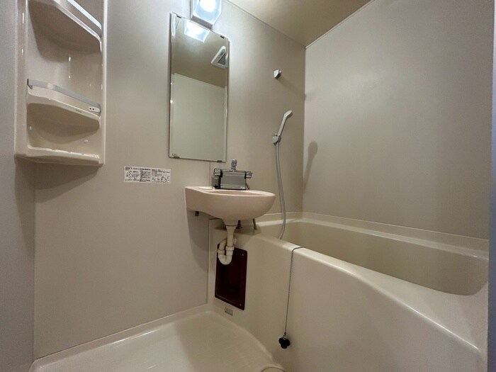 物件内観写真9　(バス／シャワールーム等)