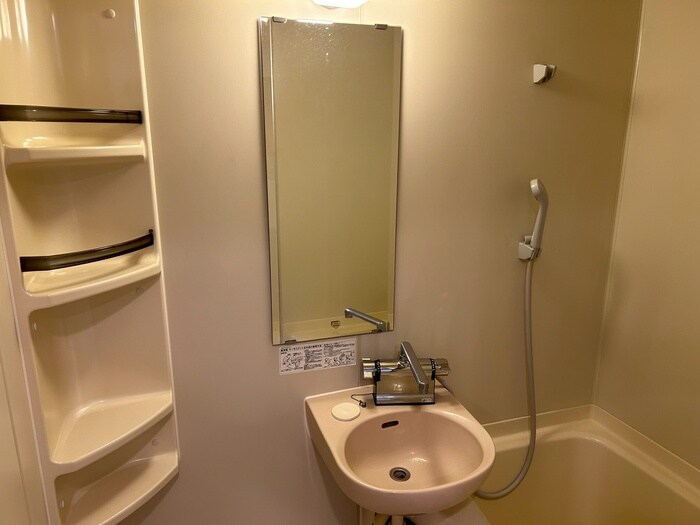 物件内観写真10　(洗面)