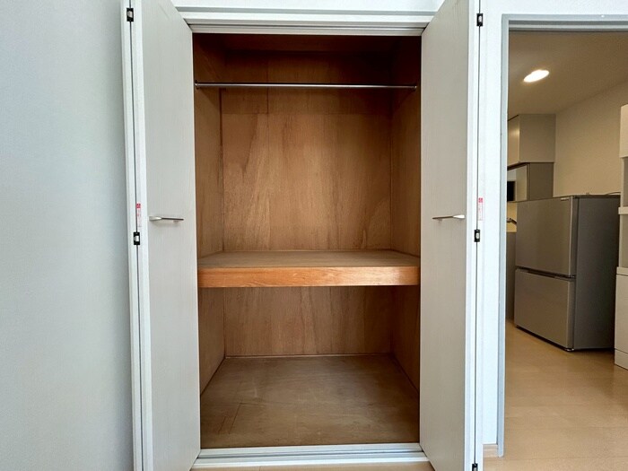 物件内観写真12　(収納)