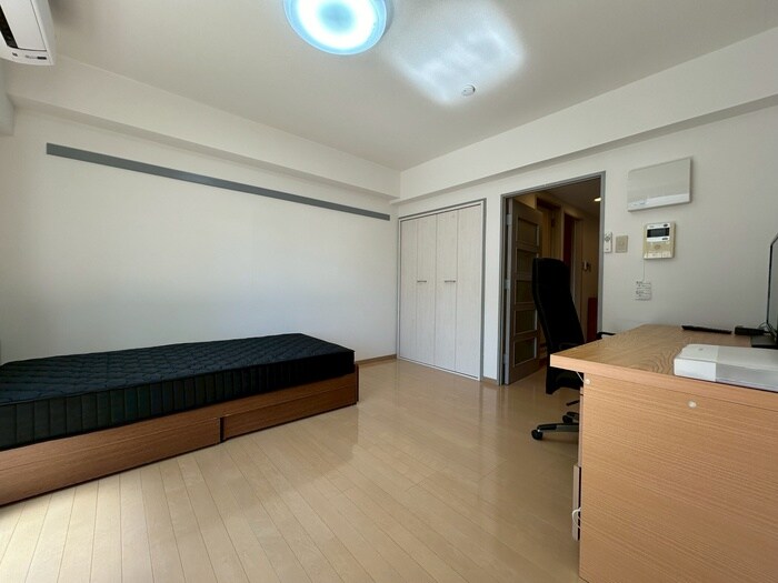 物件内観写真13　(居室)