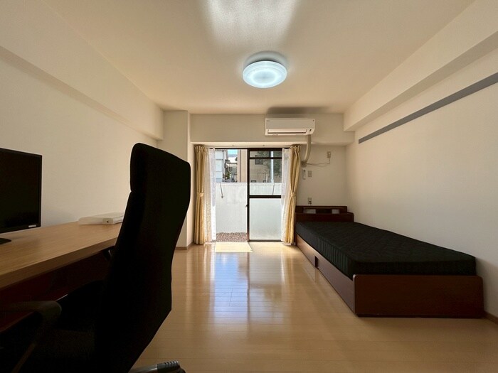 物件内観写真15　(居室)