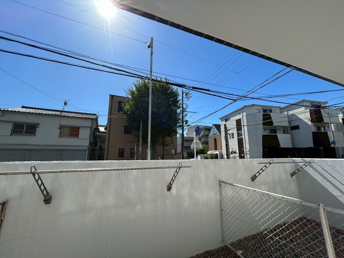 物件内観写真16　(室内からの展望)