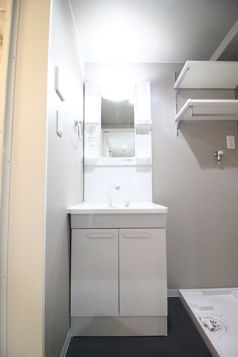 物件内観写真12　(洗面)