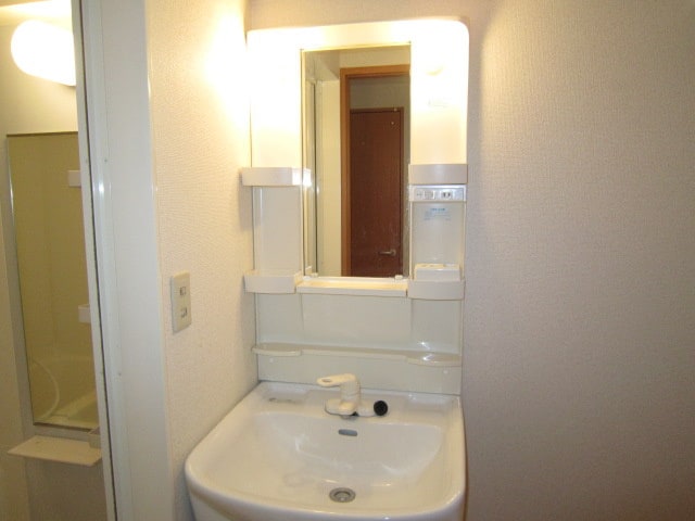 物件内観写真7　(洗面)