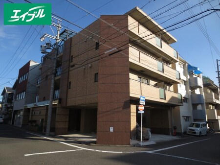 ＬＩＶＥＬＹ　ＣＡＢＩＮ外観写真