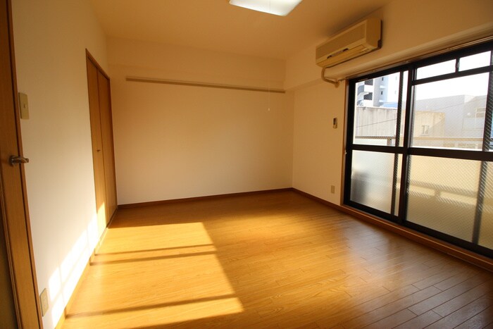 物件内観写真19　(居室)