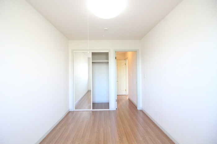 物件内観写真12　(居室)