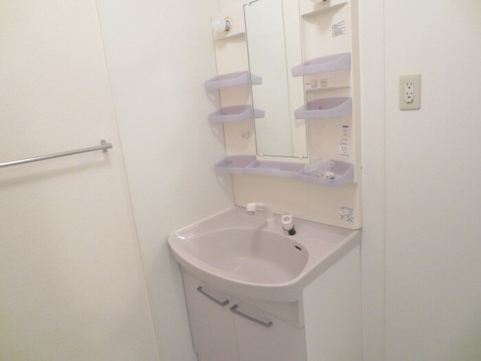 物件内観写真12　(洗面)