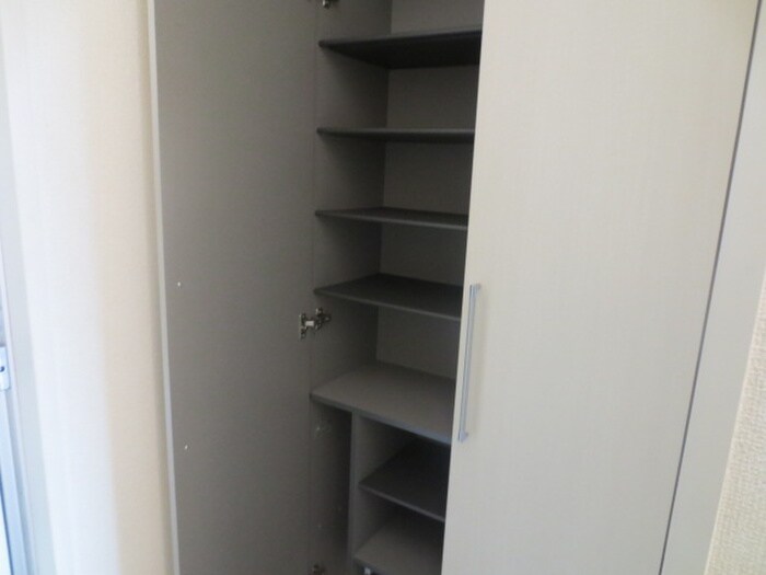 物件内観写真17　(靴箱)