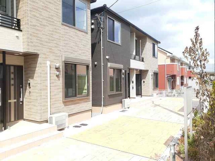 セントポーリアBの物件外観写真