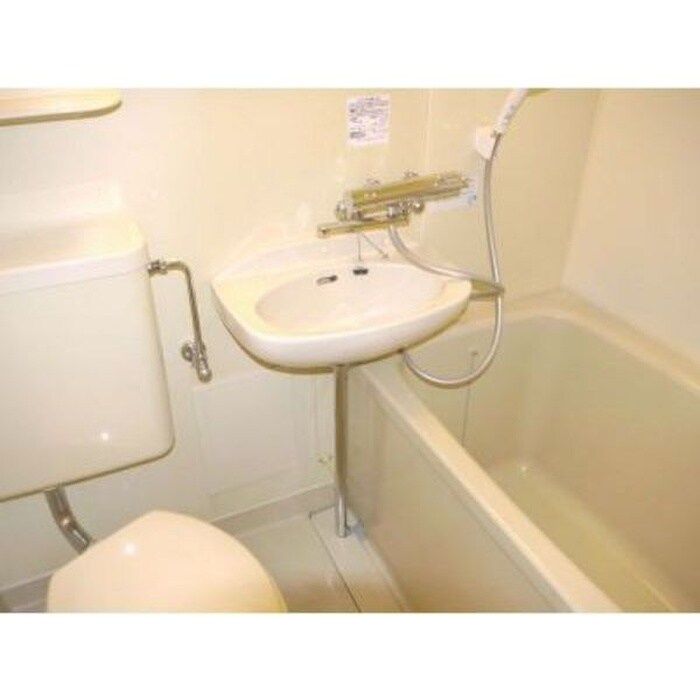 物件内観写真10　(バス／シャワールーム等)