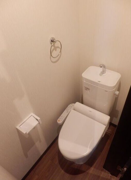 物件内観写真9　(トイレ)