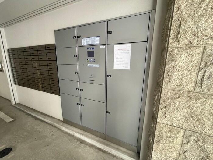 物件外観写真4　(建物設備)