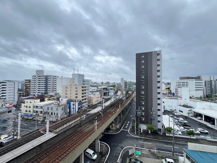 物件内観写真16　(室内からの展望)