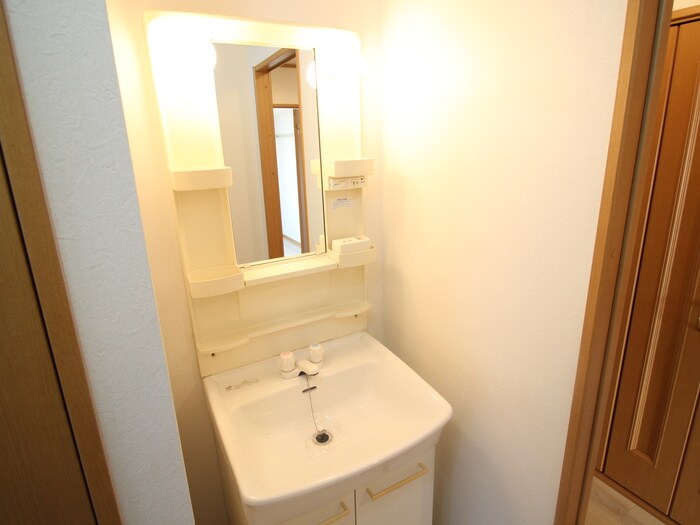 物件内観写真9　(洗面)