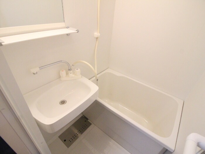 物件内観写真9　(バス／シャワールーム等)