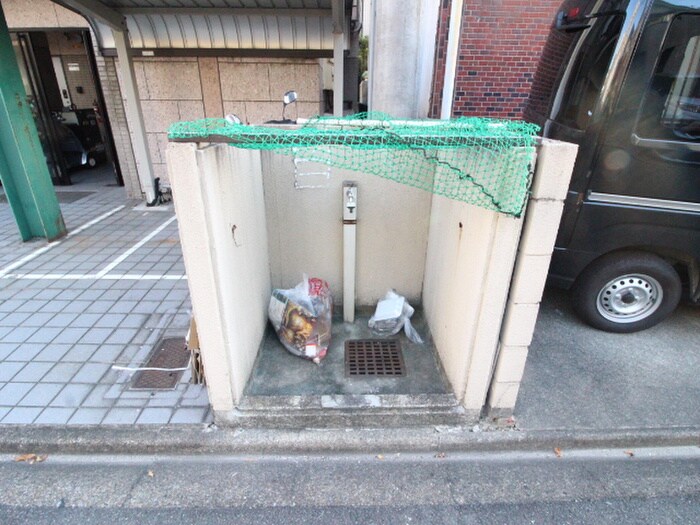 物件外観写真6　(建物設備)