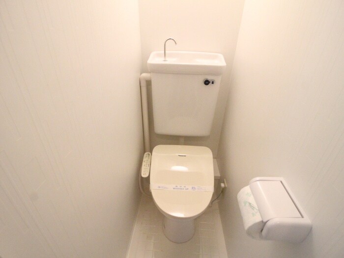 物件内観写真11　(トイレ)