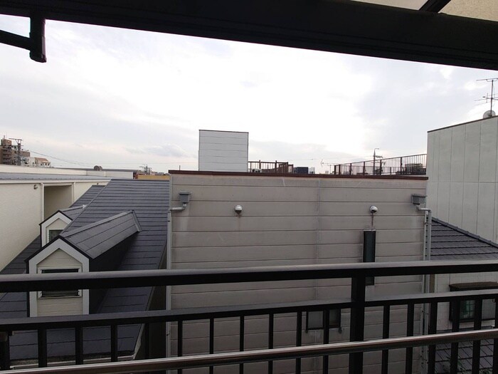 物件内観写真15　(室内からの展望)