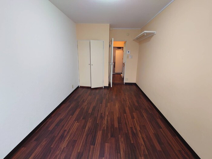 物件内観写真18　(居室)