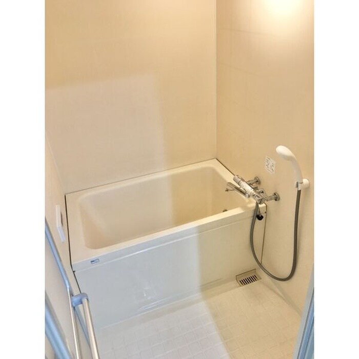 物件内観写真8　(バス／シャワールーム等)