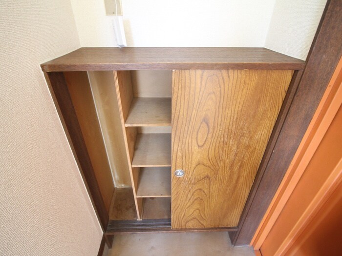 物件内観写真17　(靴箱)