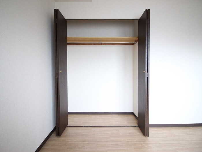 物件内観写真17　(収納)