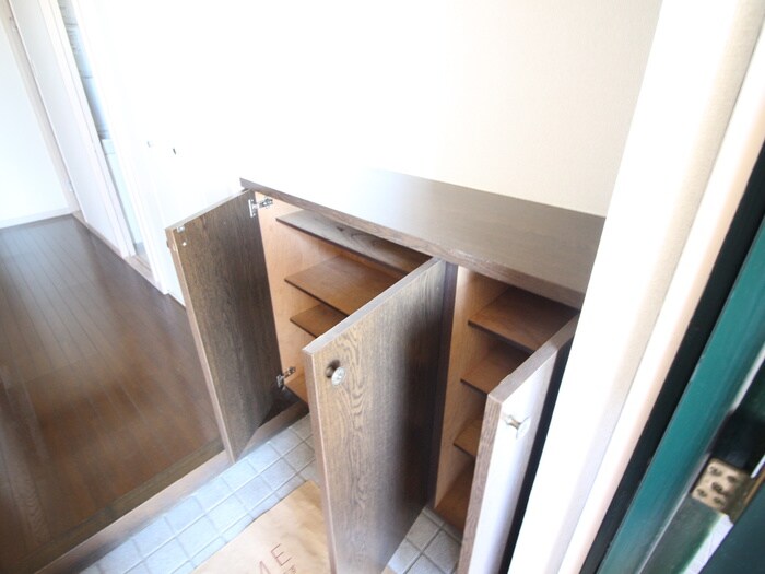 物件内観写真20　(靴箱)