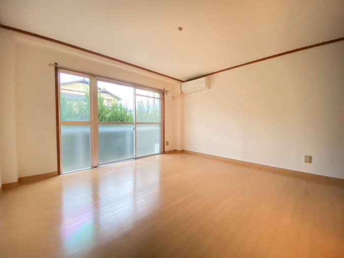 物件内観写真22　(居室)