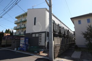 オーフォレスト外観写真