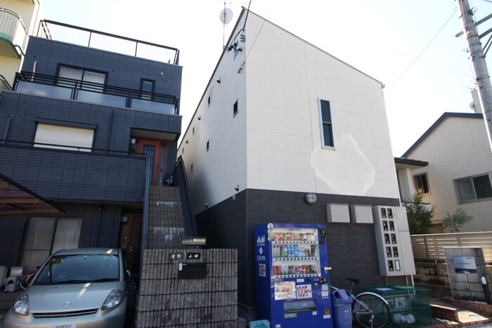 物件外観写真4　(外観写真)