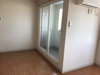 物件内観写真19　(居室)