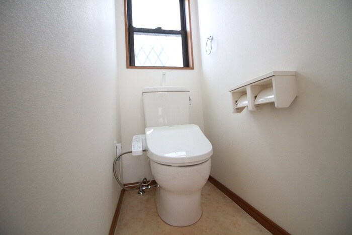 物件内観写真17　(トイレ)