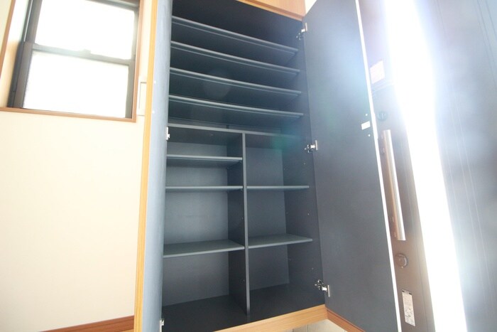 物件内観写真19　(靴箱)