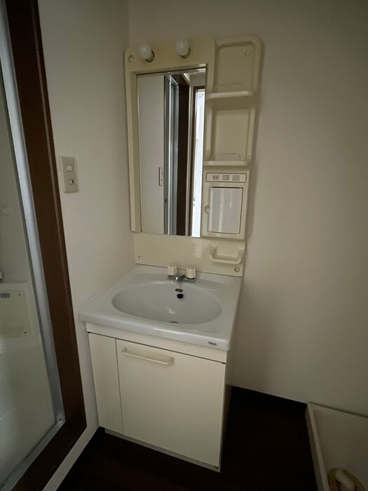 物件内観写真6　(洗面)