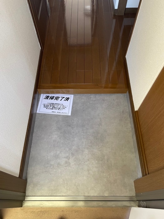 物件内観写真17　(玄関)