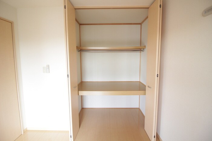 物件内観写真17　(収納)