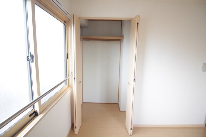 物件内観写真18　(収納)