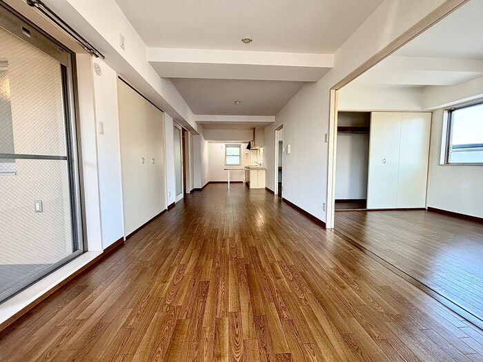 物件内観写真9　(居室)