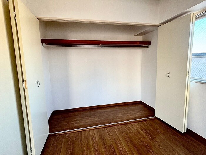 物件内観写真17　(収納)