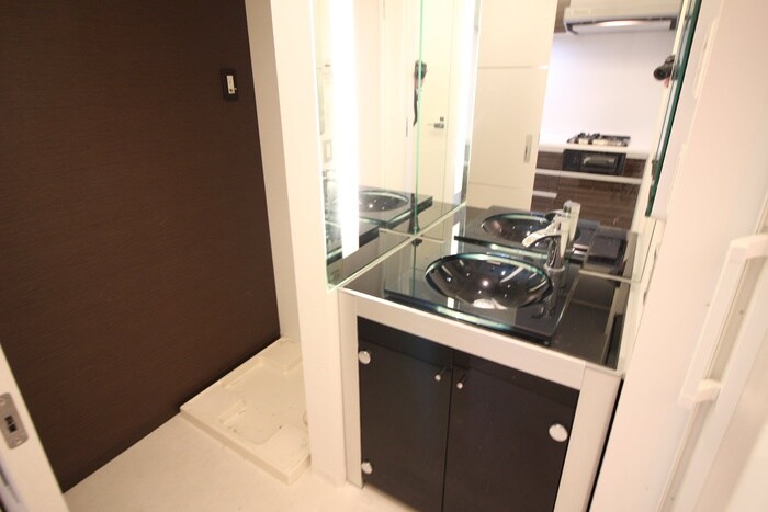 物件内観写真11　(洗面)